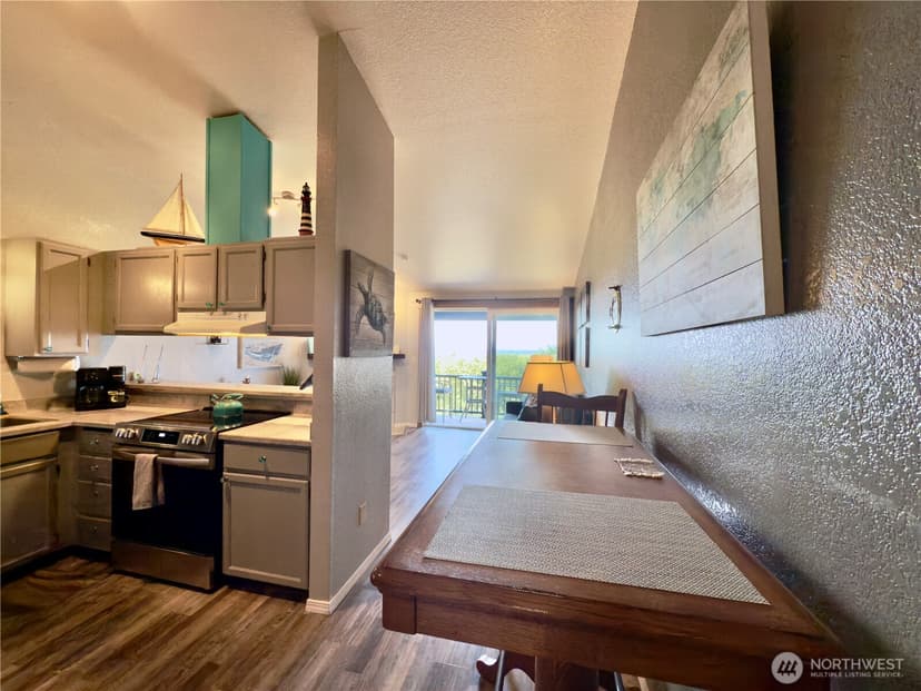 Property photo for 835 Ocean Shores Boulevard NW #307, Ocean Shores photo 11