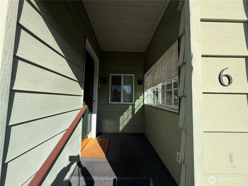 Property photo for 18501 52nd Avenue #6, Lynnwood photo 28