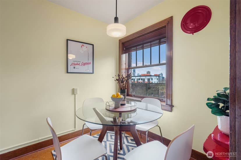 Property photo for 1631 16th Avenue #310, Seattle photo 11