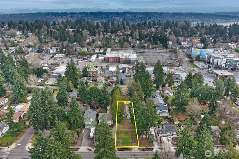 Property photo for 13034 30th Avenue NE, Seattle photo 13
