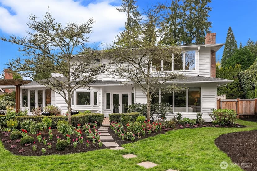 Property photo for 838 Evergreen Point Road, Medina