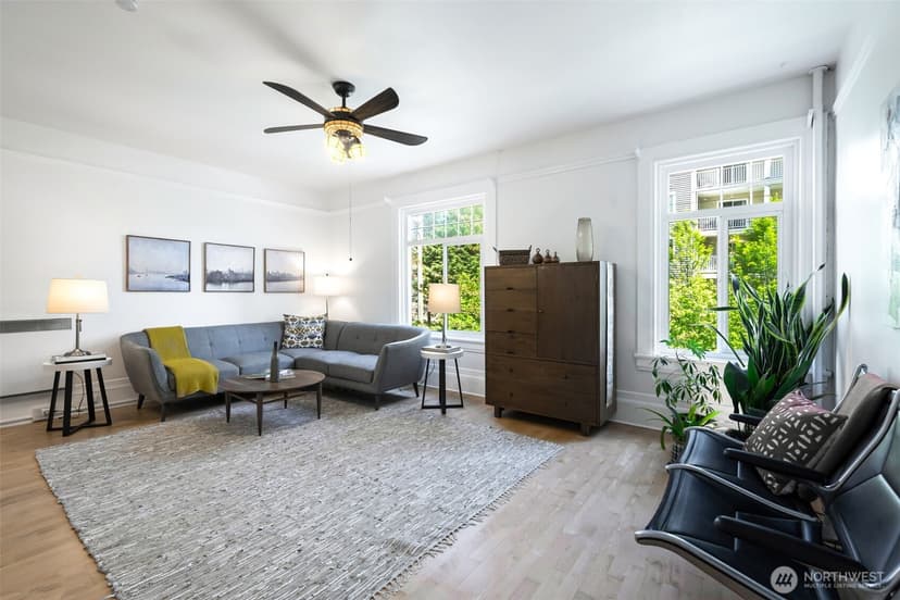 Property photo for 403 Terry Avenue #206, Seattle photo 6