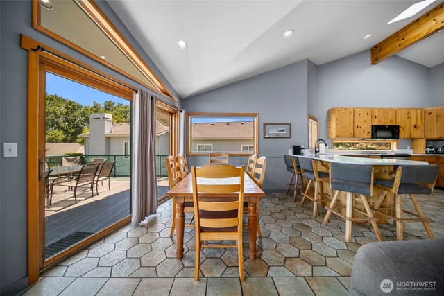 Property photo for 105 Chelan View Drive, Manson photo 4