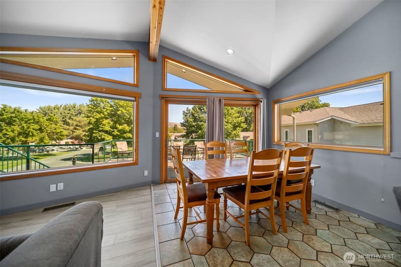 Property photo for 105 Chelan View Drive, Manson photo 5