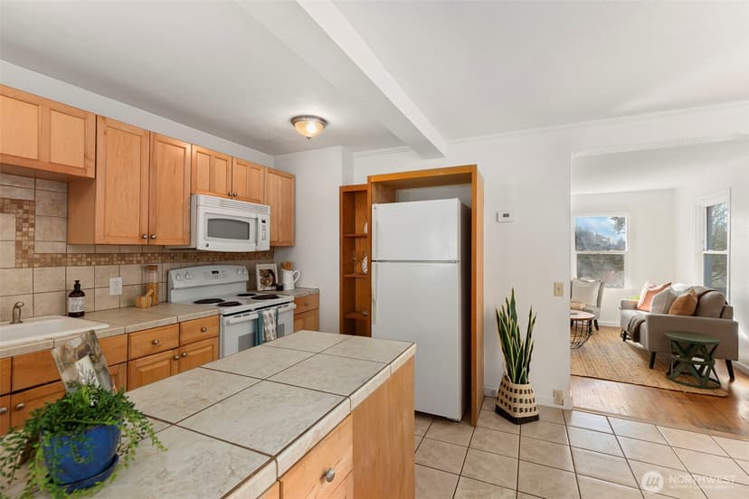 Property photo for 3012 17th Street, Bremerton photo 10