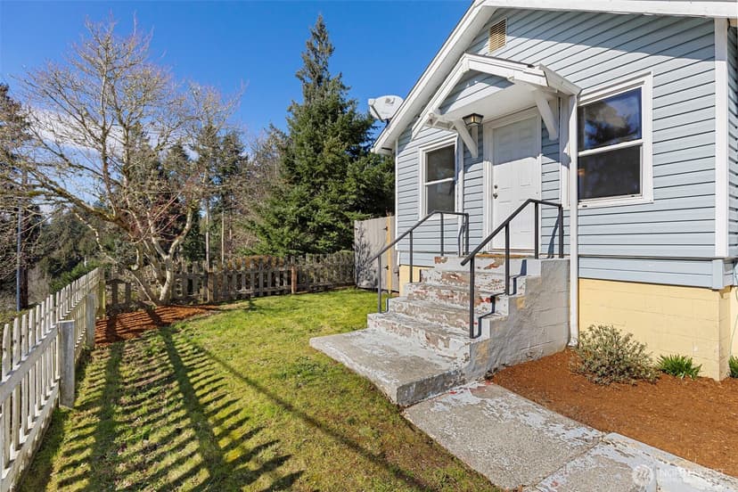Property photo for 3012 17th Street, Bremerton photo 3