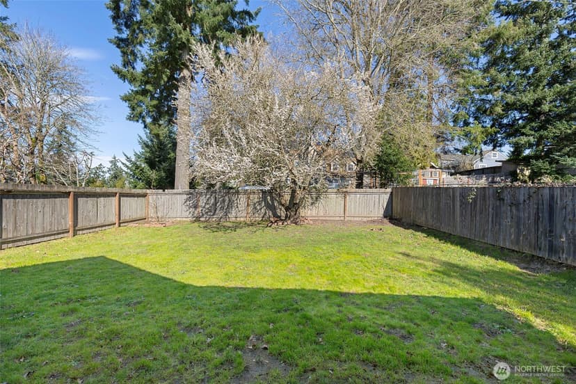 Property photo for 3012 17th Street, Bremerton photo 19