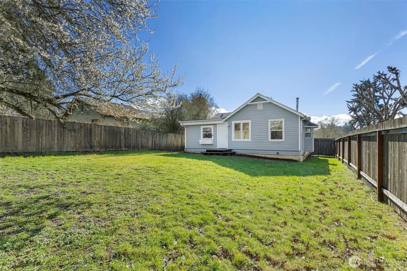 Property photo for 3012 17th Street, Bremerton photo 18