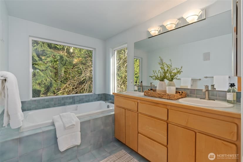 Property photo for 1033 W Mukilteo Boulevard, Everett photo 30