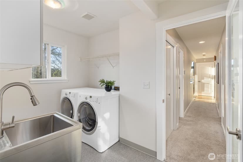 Property photo for 1033 W Mukilteo Boulevard, Everett photo 21