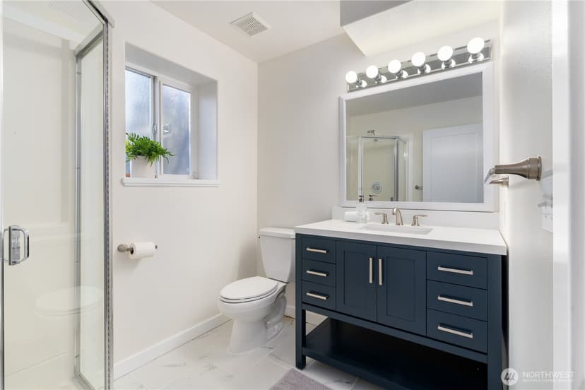 Property photo for 1033 W Mukilteo Boulevard, Everett photo 35