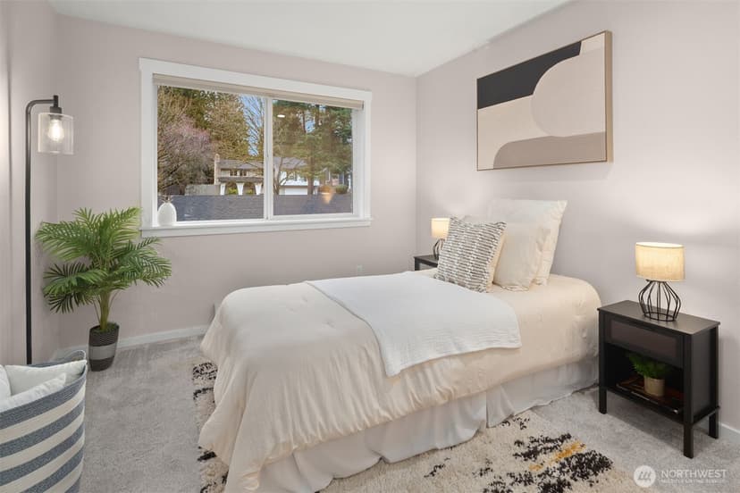Property photo for 11215 NE 128th Street #L302, Kirkland photo 18