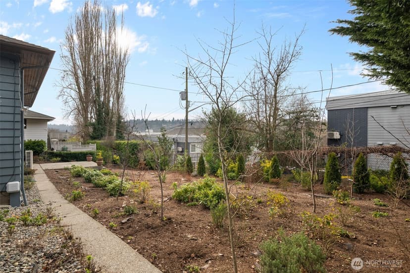 Property photo for 2539 30th Avenue S, Seattle photo 33