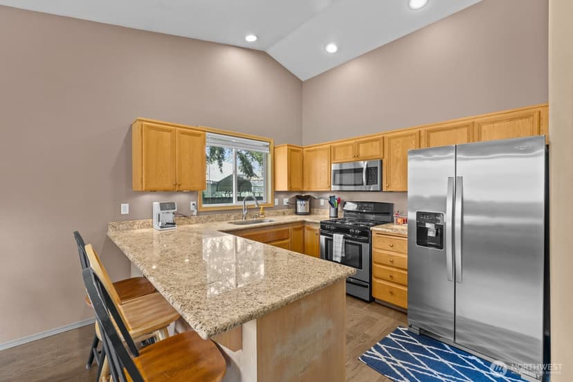 Property photo for 116 16th Street NW, Puyallup photo 13