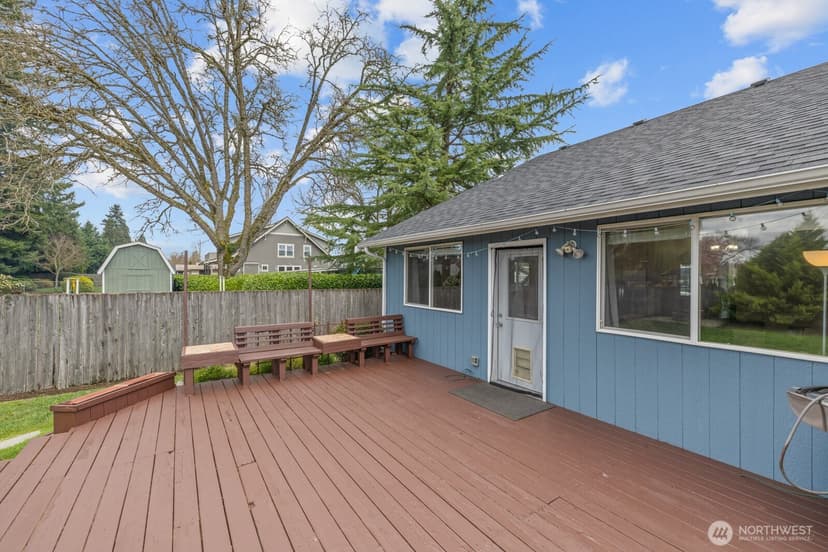 Property photo for 116 16th Street NW, Puyallup photo 31