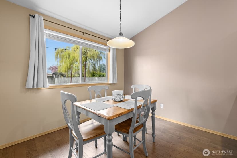 Property photo for 116 16th Street NW, Puyallup photo 16