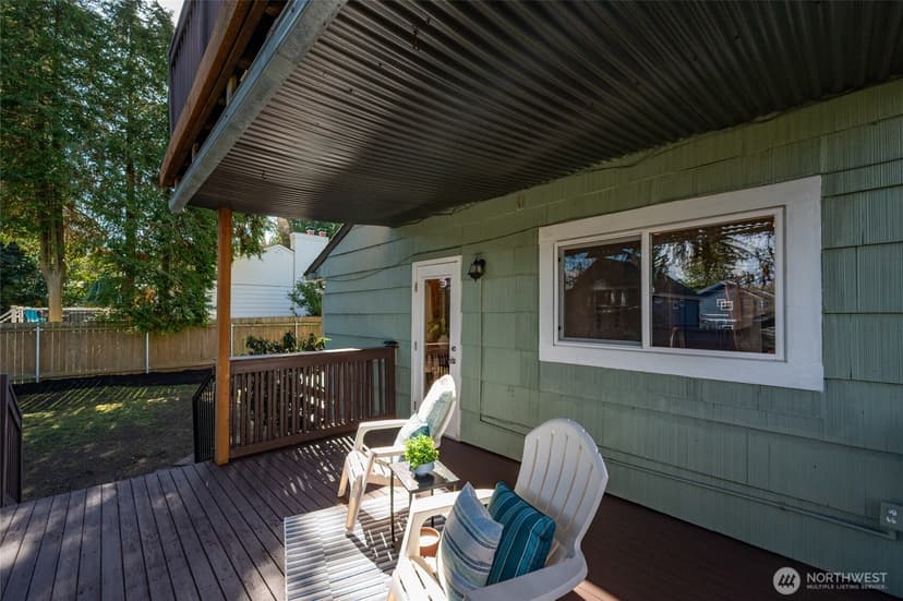 Property photo for 4570 36th Avenue W, Seattle photo 34