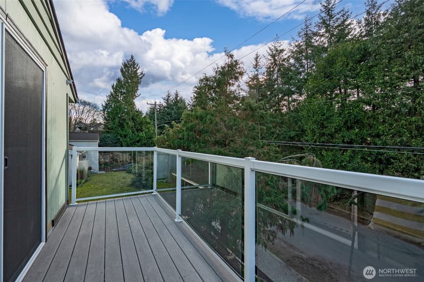 Property photo for 4570 36th Avenue W, Seattle photo 21