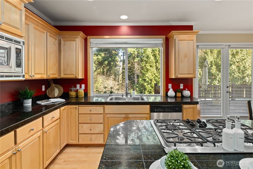 Property photo for 15327 3rd Drive SE, Mill Creek photo 8