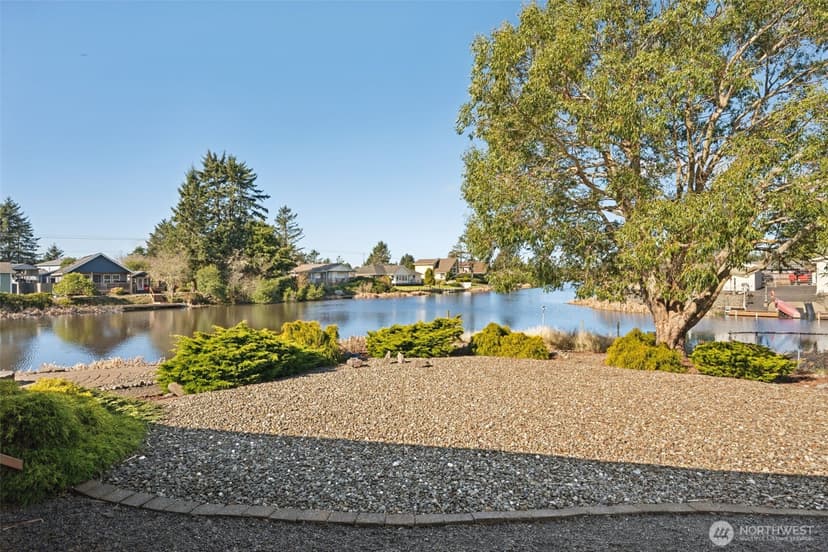 Property photo for 643 Quinault Avenue SE, Ocean Shores photo 29