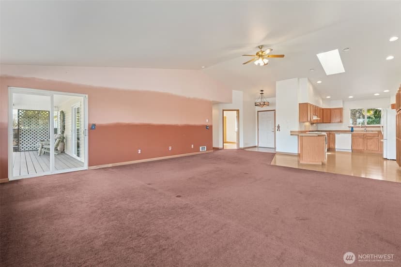 Property photo for 643 Quinault Avenue SE, Ocean Shores photo 12
