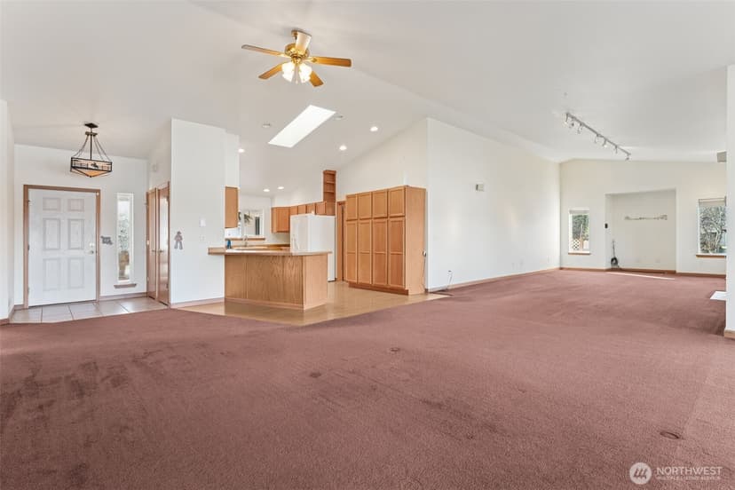 Property photo for 643 Quinault Avenue SE, Ocean Shores photo 14