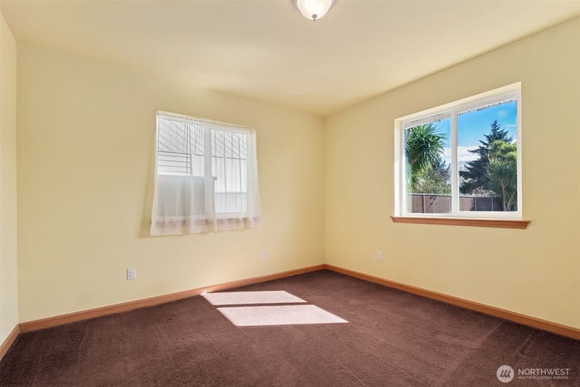 Property photo for 643 Quinault Avenue SE, Ocean Shores photo 22
