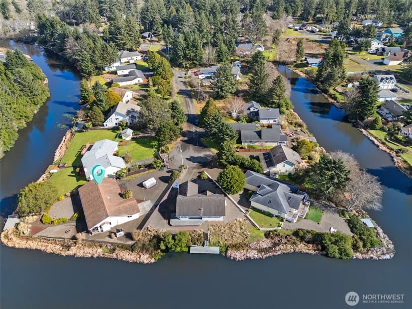Property photo for 643 Quinault Avenue SE, Ocean Shores photo 37