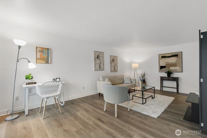 Property photo for 15146 65th Avenue S #505, Tukwila photo 3