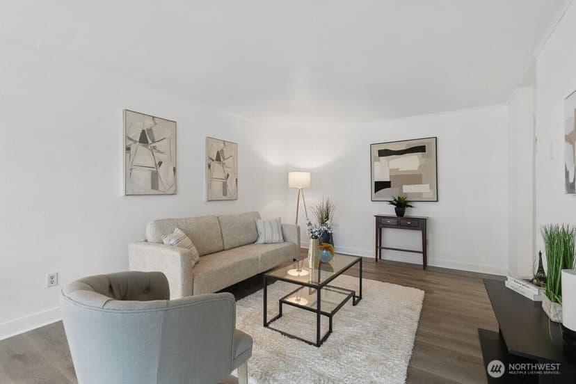 Property photo for 15146 65th Avenue S #505, Tukwila photo 4