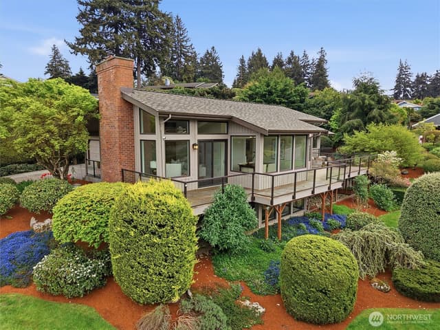 Property photo for 911 S 294th Place, Federal Way