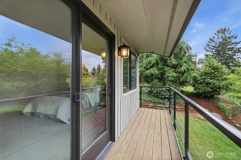 Property photo for 911 S 294th Place, Federal Way photo 17