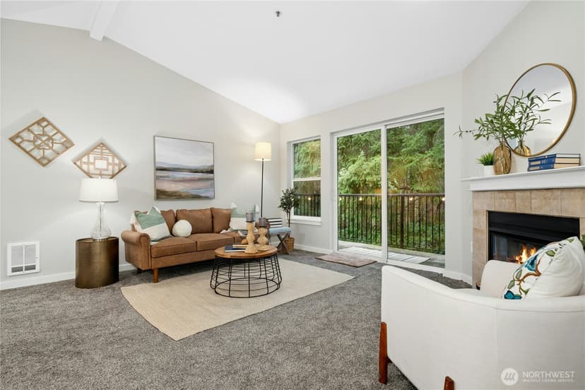 Property photo for 25025 SE Klahanie Boulevard #D302, Sammamish photo 7