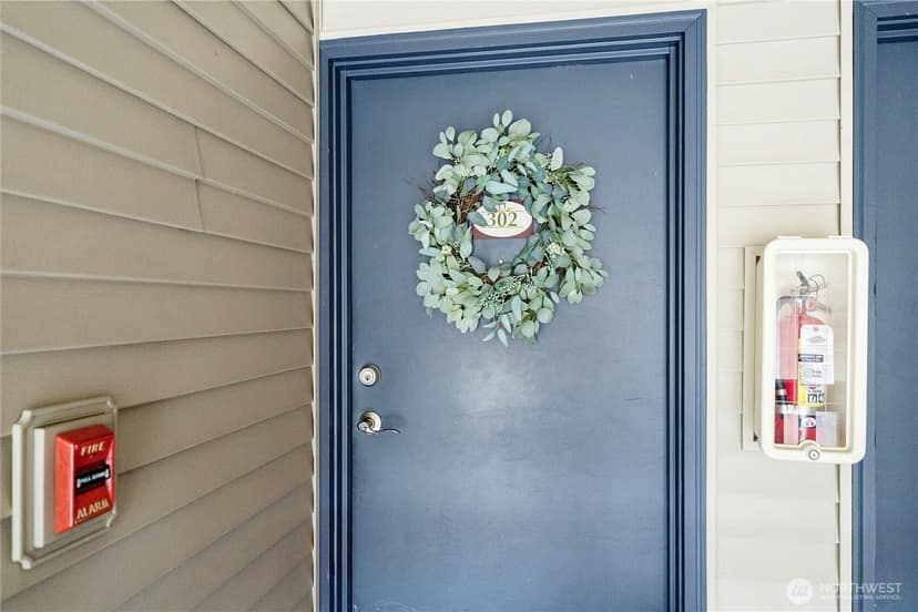 Property photo for 25025 SE Klahanie Boulevard #D302, Sammamish photo 4