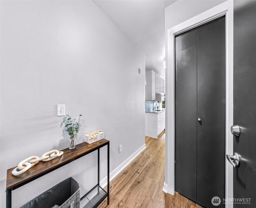 Property photo for 655 Crockett Street #B304, Seattle photo 21