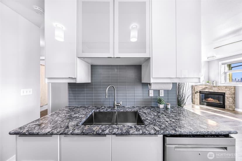 Property photo for 655 Crockett Street #B304, Seattle photo 12