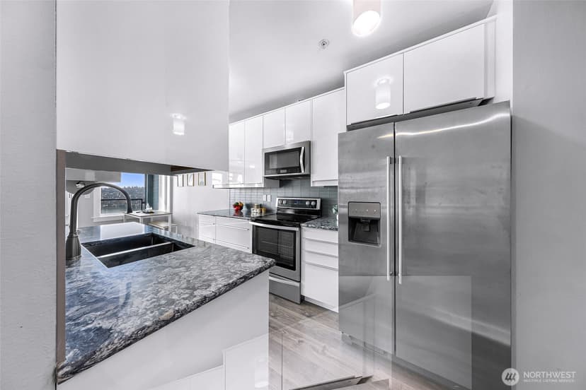 Property photo for 655 Crockett Street #B304, Seattle photo 8