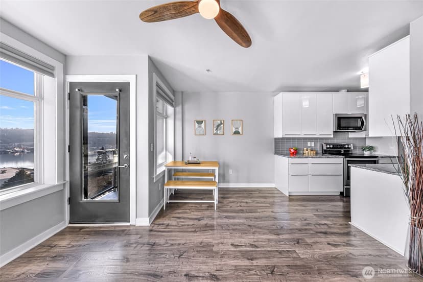 Property photo for 655 Crockett Street #B304, Seattle photo 6
