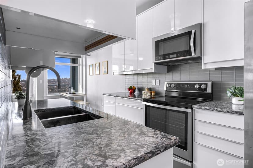 Property photo for 655 Crockett Street #B304, Seattle photo 9
