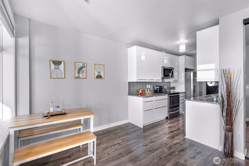 Property photo for 655 Crockett Street #B304, Seattle photo 7
