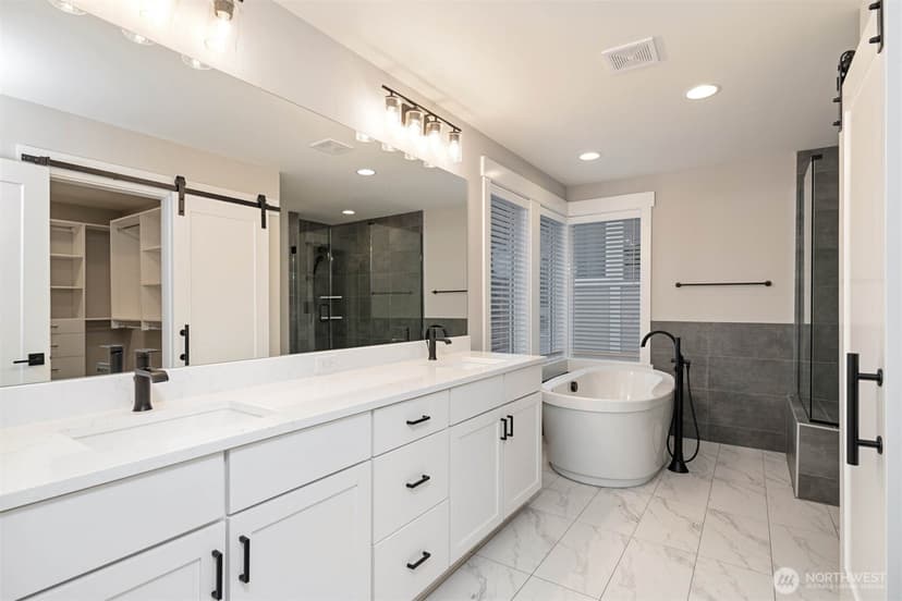 Property photo for 13021 75TH Place S, Seattle photo 10