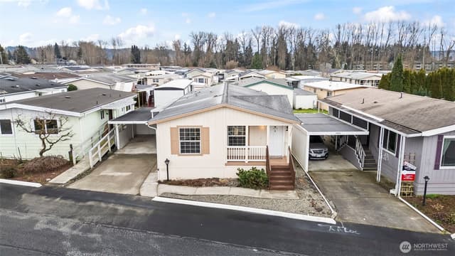 Property photo for 10526 60th Street Ct E #133, Puyallup photo 3