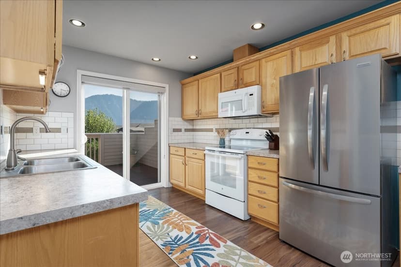 Property photo for 203 Parkway Drive, Manson photo 8