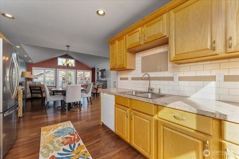 Property photo for 203 Parkway Drive, Manson photo 11