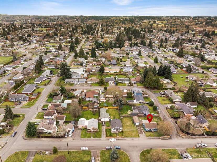 Property photo for 1908 13th Avenue NW, Puyallup photo 31