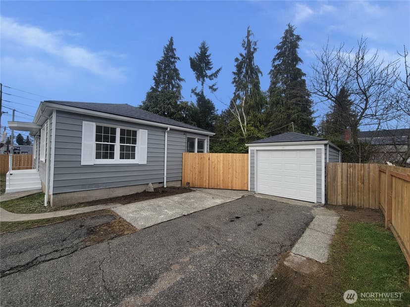 Property photo for 131 S 64th Street, Tacoma photo 3