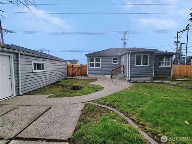 Property photo for 131 S 64th Street, Tacoma photo 2