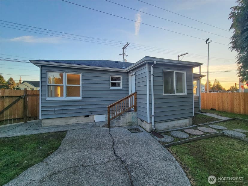 Property photo for 131 S 64th Street, Tacoma photo 18