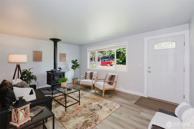 Property photo for 11618 Fry Avenue SW, Port Orchard photo 5