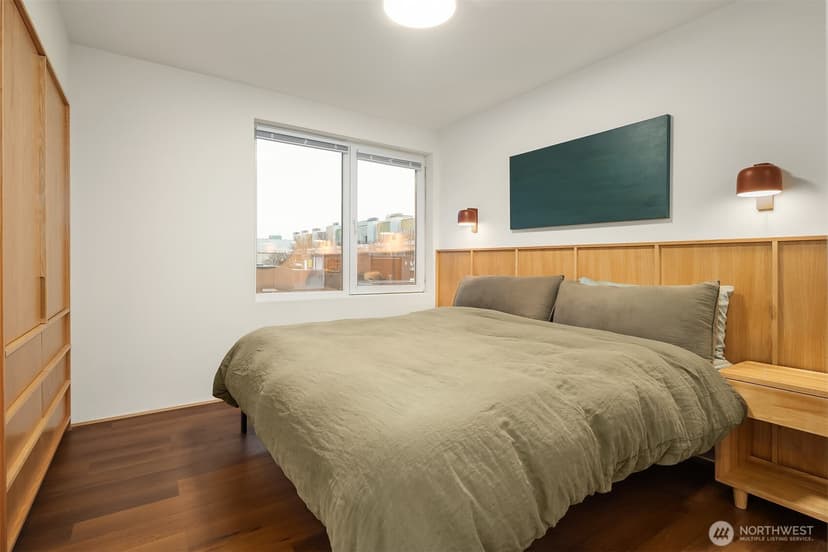Property photo for 2504 Western Avenue #422, Seattle photo 8